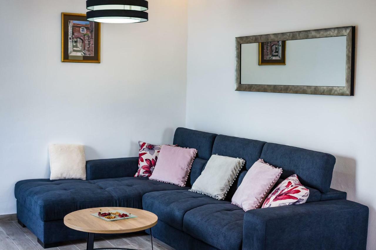 Apartmani Neva, Pridraga المظهر الخارجي الصورة